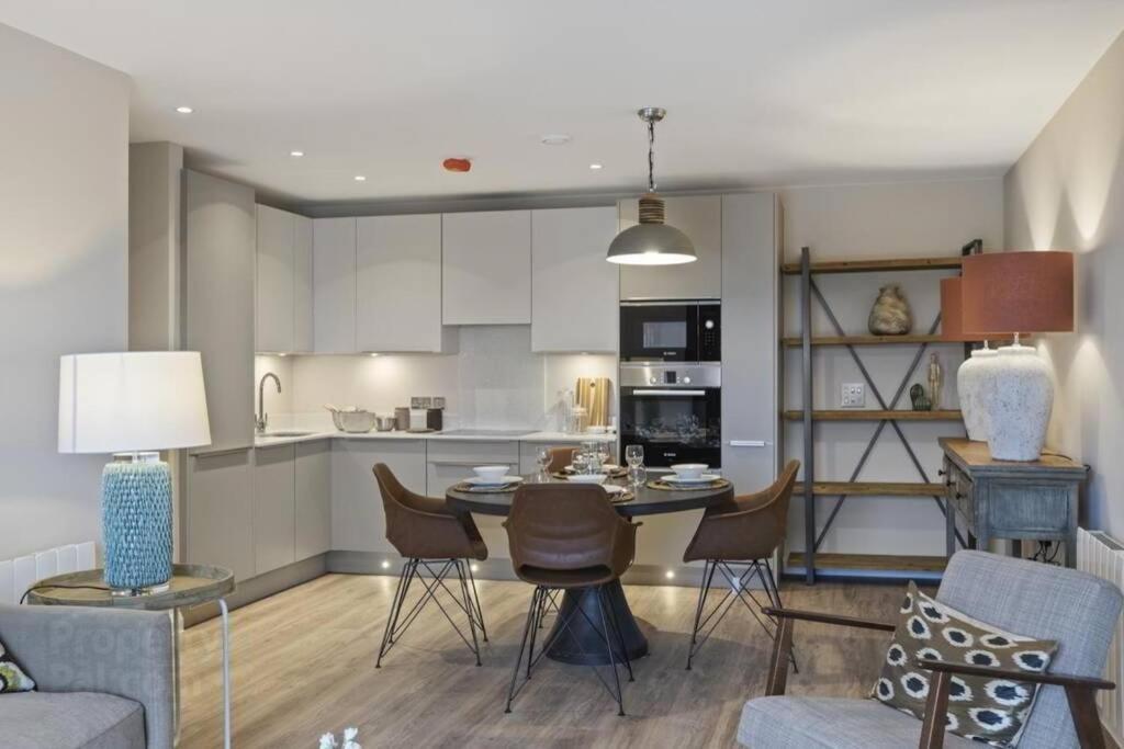 5* Luxury, City Centre, Brand New Development Belfast Bagian luar foto